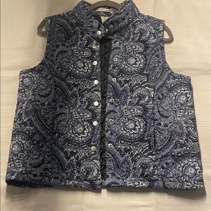 Women’s Paisley Blue Quilted Vest